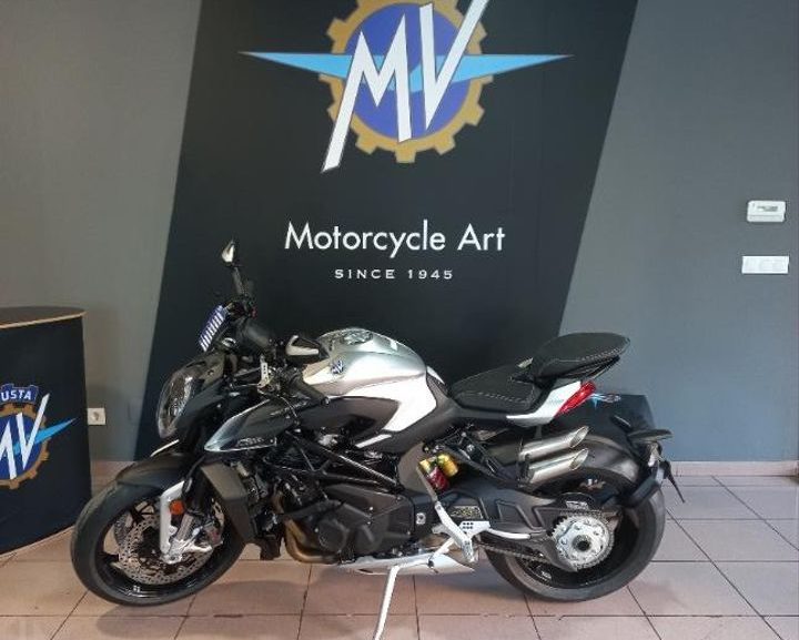 MV AGUSTA BRUTALE 1000 RS