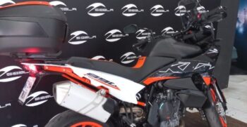 KTM 890 SMT