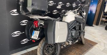 TRIUMPH TIGER Explorer 1200 XC