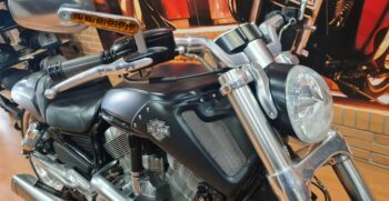 HARLEY DAVIDSON VRSC V-Rod Muscle