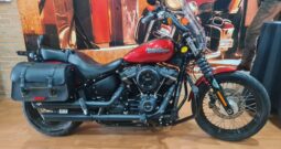 HARLEY DAVIDSON Street Bob