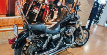 Comprar HARLEY DAVIDSON Dyna Street Bob en Siebla Selección al mejor precio