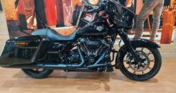 HARLEY DAVIDSON Street Glide Special
